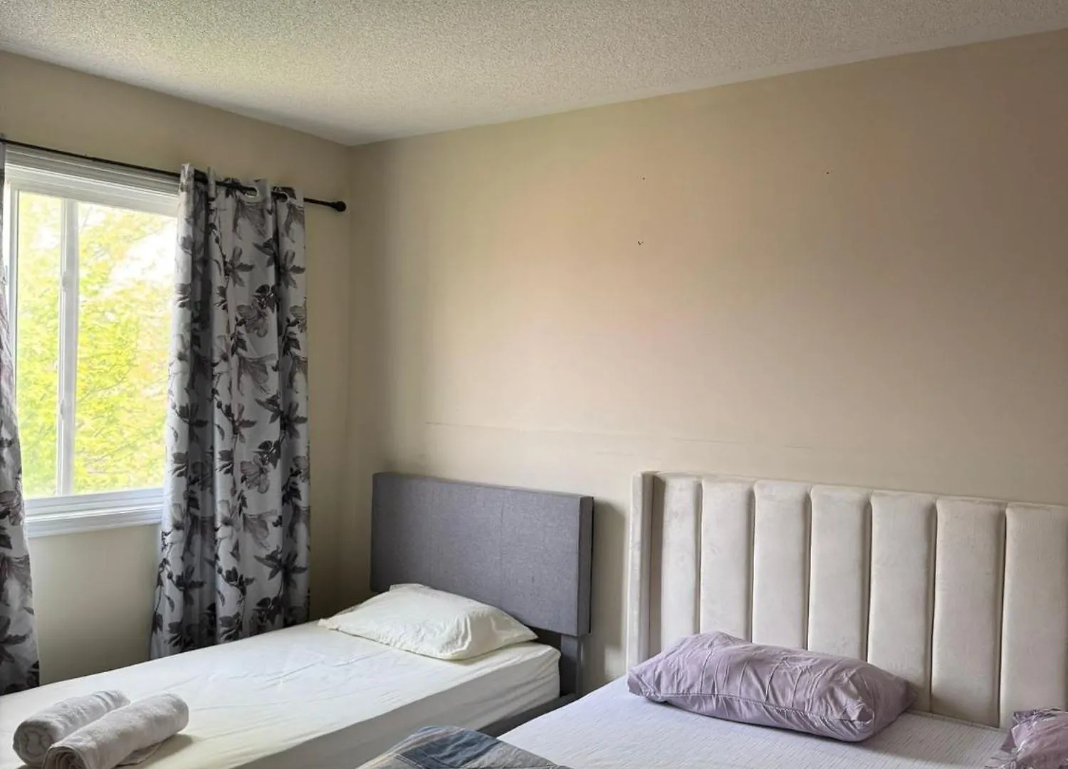 Relaxing Townhouse Room With Fast Toronto Access Homestay