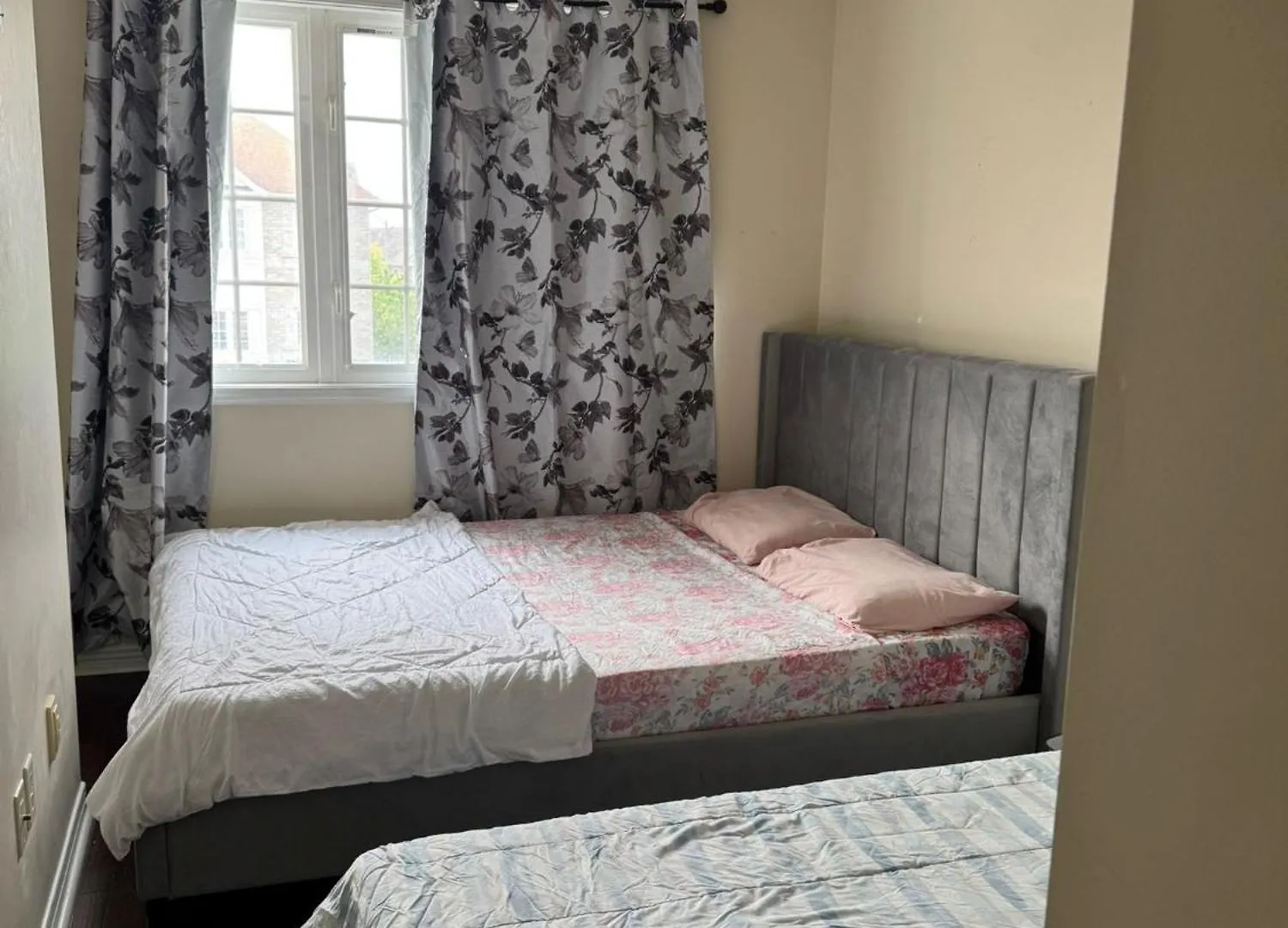 Relaxing Townhouse Room With Fast Toronto Access Homestay