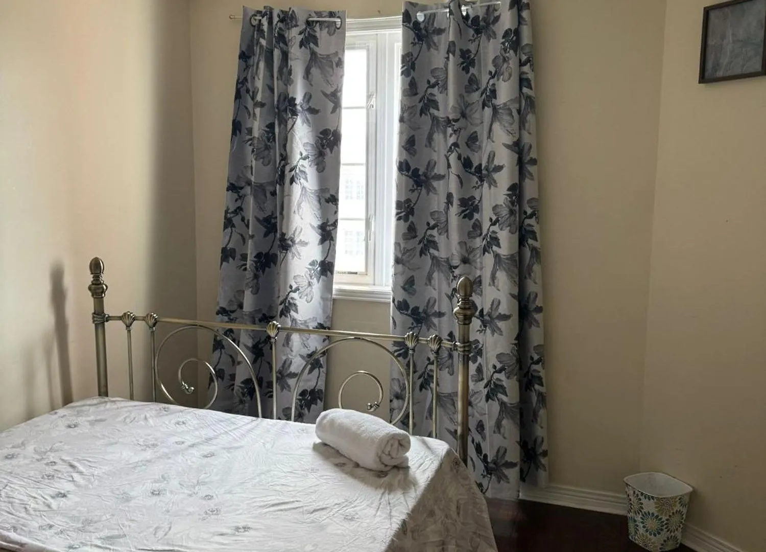 Relaxing Townhouse Room With Fast Toronto Access