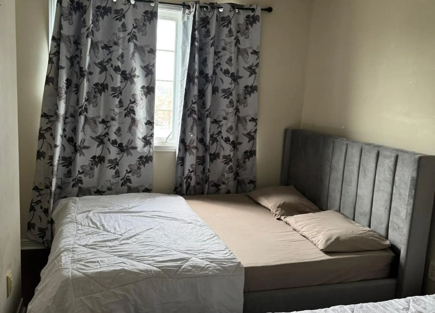 Relaxing Townhouse Room With Fast Toronto Access