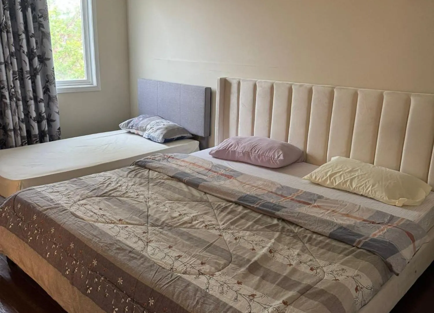 Relaxing Townhouse Room With Fast Toronto Access